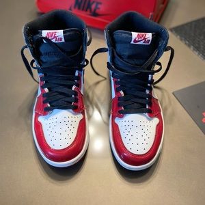 Jordan 1 Retro High
Fearless UNC Chicago
Size 8.5 M